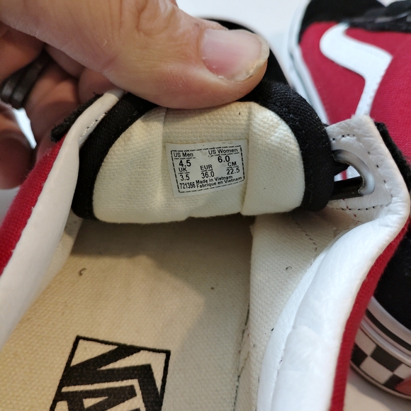 Vans Old Skool V Logo Pop With Hook And Loop Strapes Women's Size 6 Red/Black - Picture 5 of 8